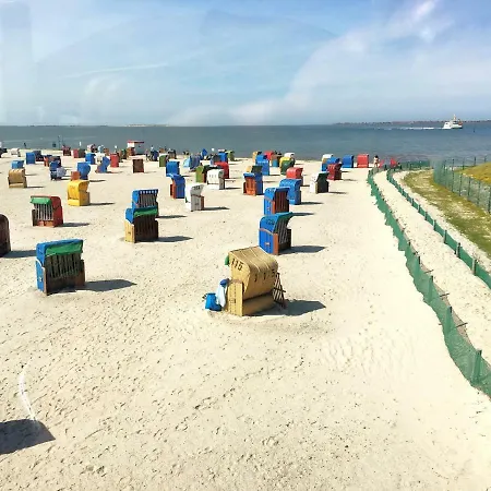 Huus Wattenmeer In Nessmersiel An Der Nordsee アパート *