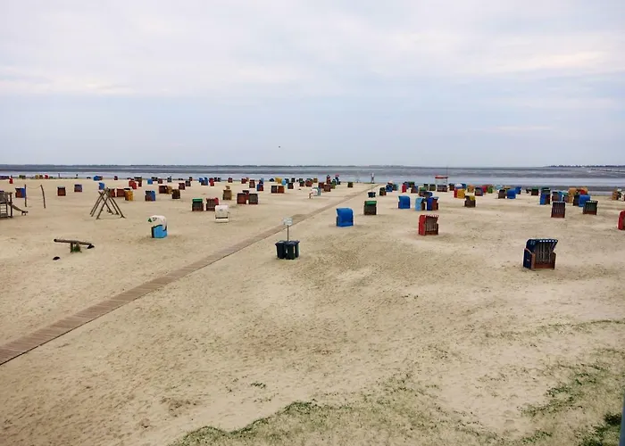 Huus Wattenmeer In Nessmersiel An Der Nordsee *